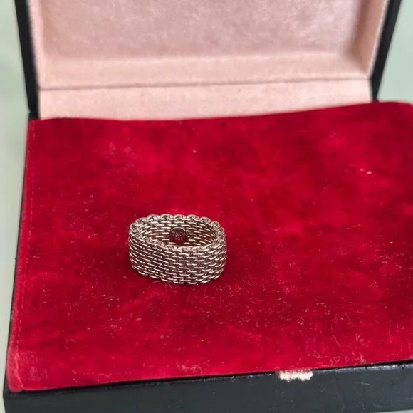 Tiffany & Co Somerset Mesh Ring Sterling Silver 925 – Size 6 Authentic - Picture 9 of 9